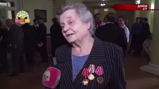 Сто лет комсомолу
