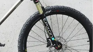 Обзор вилки Suntour Epixon RL-R '16-17