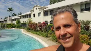 Our Palm Cove Stay With 4 POOLS & Mango Trees! 🥭