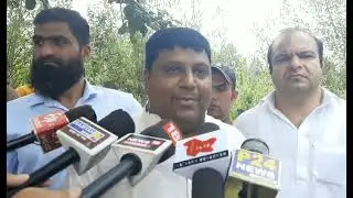 GPS Teadwa Mohalla picture of gross failure of Govt in education sector of JK : AAPs Imran Hussain