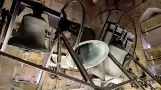 Castricum NL: Kerkklokken Katholieke St. Pancratiuskerk (Solo & Plenum)