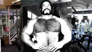 Doug Young - Powerlifter Aesthetics