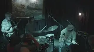 Mike Watt & the Missing Men at the Redwood Bar