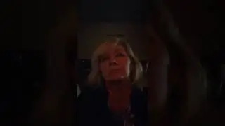 Поёт Леонид Бобров...