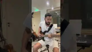 I’m a beginner bass player. I loved @Davie504 bass line in Snoop Challenged me to play this