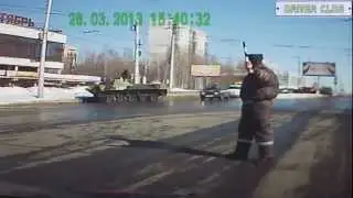А что нам в танке!)) БМД въехал в столб!!!