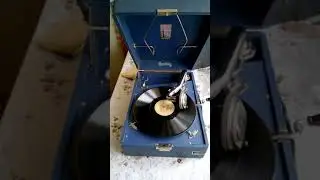 Патефон "Дружба"