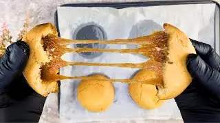 toffee cookies that anyone can make them! how I didn't thought this before easy caramel cookies!!