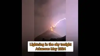 Lightning in our sky  #news #Lightning #flash  #naturespower #nature