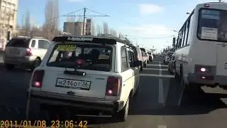 Мама, меня фура раздавила! и  убила))