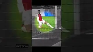 Tititnya Kena Tiang gawang 🥶