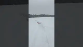 Мини озеро далеко в тайге
