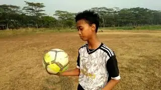 Crosbar tanpa lihat, dan vidio pertama