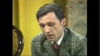 Нарочно не придумаешь...