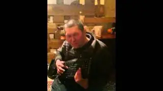 Кэпс жжет