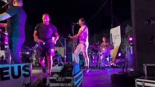 Amadeus band-Ostavicu sve Vučje