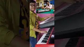 Panchayat 3 theme music piano electric guitar cover//@Pinjanmaniac//introduction music 🎶 panchayat 3