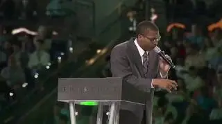 Victor Jackson Preaching at NAYC 2017 part 2