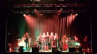 12.  Blame It On The Boogie - Live DUA 2015