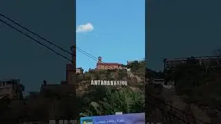 Антананариву - столица острова Мадагаскар. Гигантский знак в стиле Голливуда #shorts