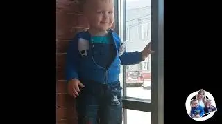 An unexpected moment: Twins dancing.