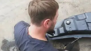 Plastic tank on Pajero3 and a bit scary.