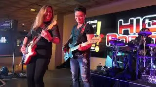 Deron DeStephanis and High Rocktane - Working For The Weekend - Int'l Bar, Westgate Hotel, Las Vegas