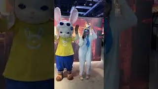Chicken Dancing with friends at #paxwest! #ff #fnaf #bg3 #sao #battleblocktheater