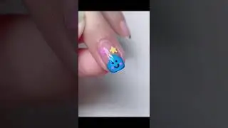 Graffiti style nail art 💅🏻
