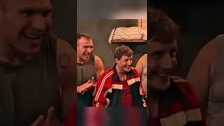 Толик входит в хату