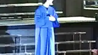 joe jonas graduates