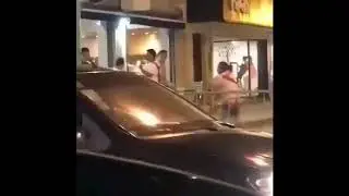 HINCHA ARGENTINO GOLPEA A UNA MUJER