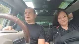 Живём и радуемся жизни, не обращая внимание на чьё-то мнение.