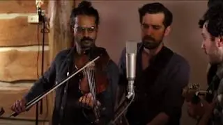 Darlingside - Hold Your Head Up High - 3/29/2018 - Paste Studios - New York, NY