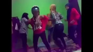 Heboh Vidio Cewe Goyang Di Kosan