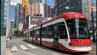 How to ride a Streetcar in Toronto