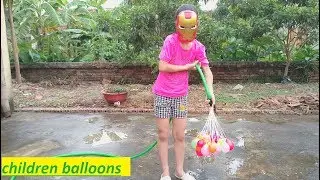 WATER BALLOON FIGHT!! Balloons Summer Fun