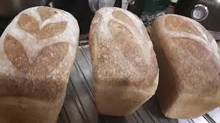 Хлеб на закваске, без дрожжей. 