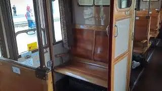 Carrozza Centoporte: Visita degli interni