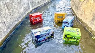 WOW Many toy cars washed away, race cars, telolet buses, police cars, cement mixer trucks