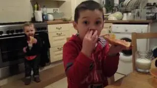 пьяные бутеры с бобами