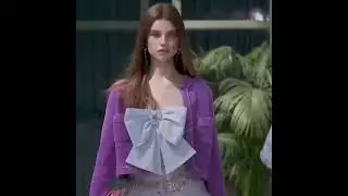Meghan Roche walking for Chanel 2019/20 cruise show ✨|