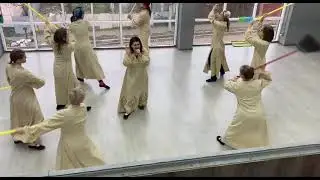 репетируем