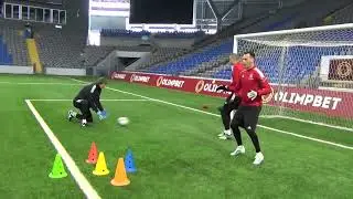 Тренировки вратарей!