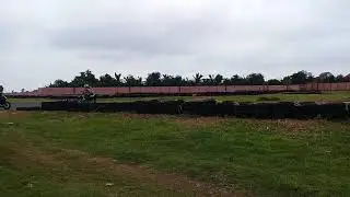 Tes motor di sirkuit majalengka