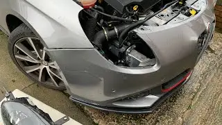 Alfa Romeo Giuletta headlight replaced