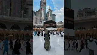 يا كعبة الله قد هدنا الشوق ! لبيك اللهم قلباً تائهاً يرجوك 🤍 .