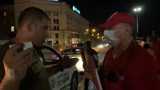 Two patrols, a VADOS and an ambulance in the center of Kharkiv