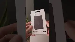 Check out this sleek carbon fiber case from Pitaka.📱 #iphone #case #pitaka