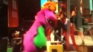 Included Barney's Sense-Sational Day! (Clip)